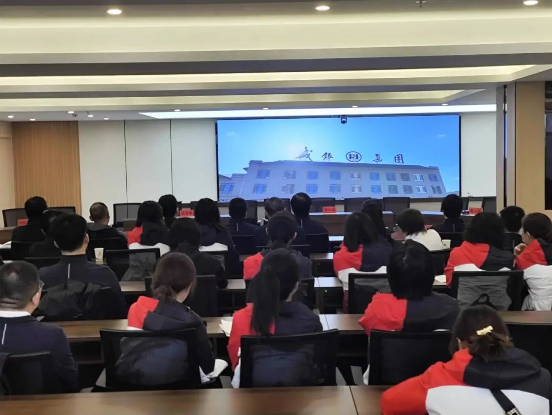 &ldquo;不负好时光 添绿正当时&rdquo;&mdash;&mdash;盛银集团机关联合党支部与农发行白银市分行机关党总支联合开展主题党日活动