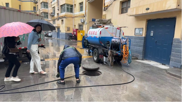 银光大厦污水管网改造，让业主生活告别&ldquo;添堵加塞&rdquo;