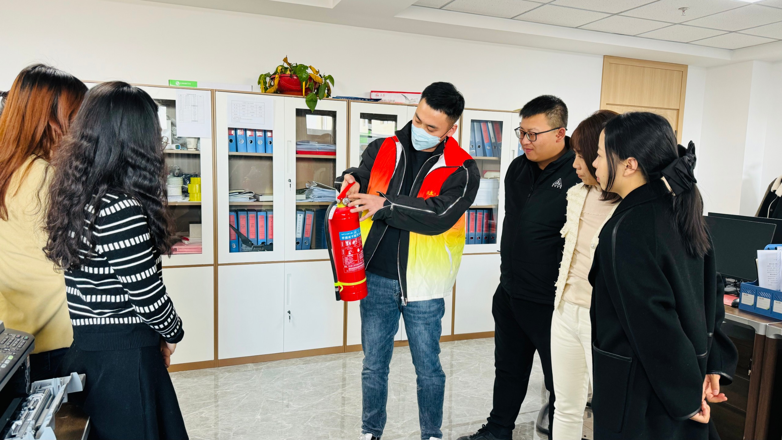 微信图片_20231205164516.jpg