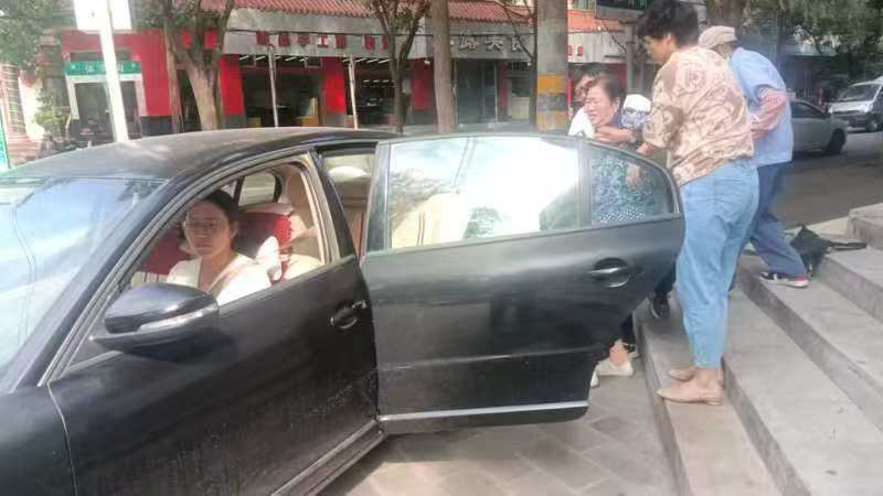 送老人1.jpg